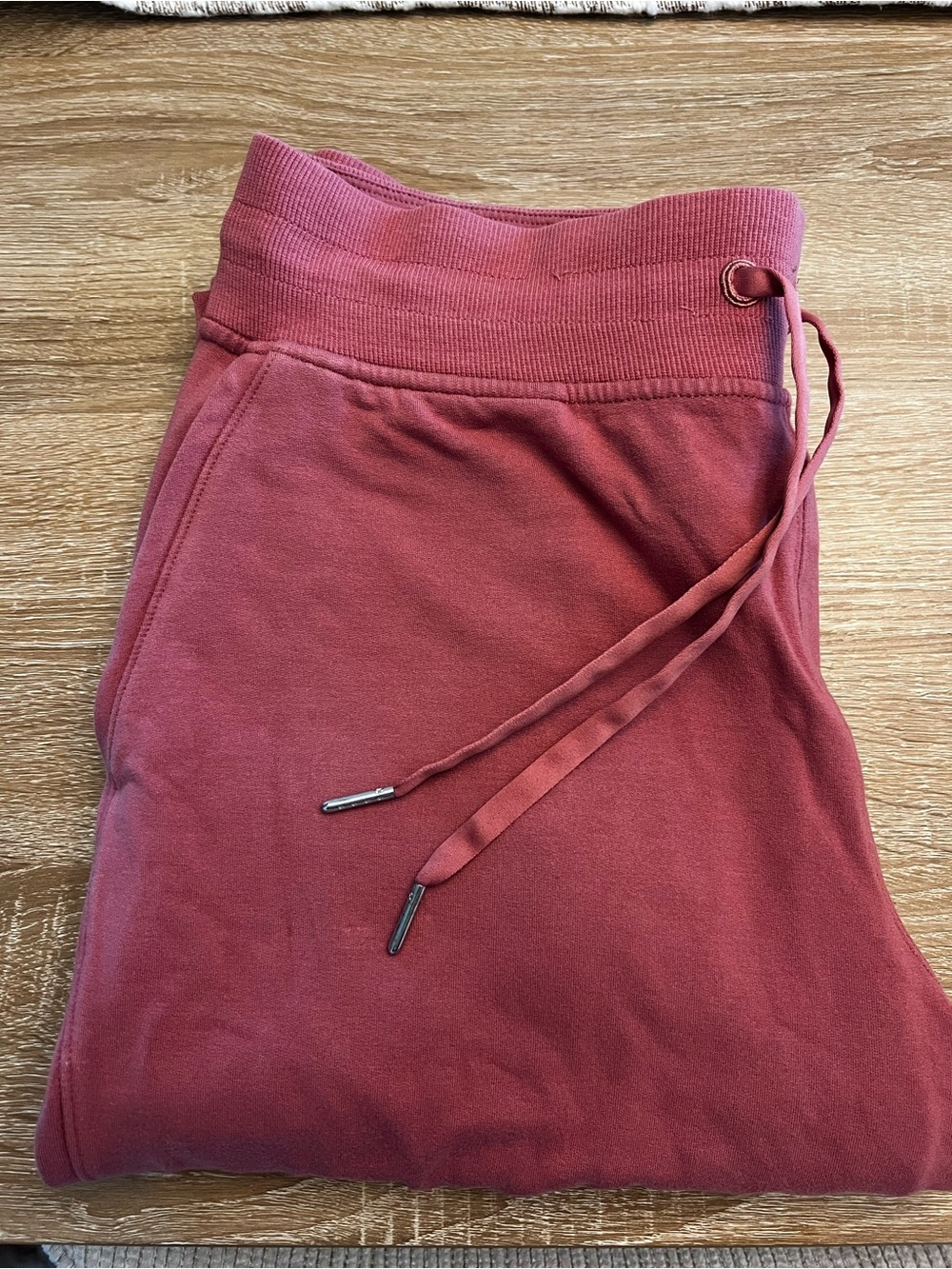 Lululemon Warm Down HR joggers